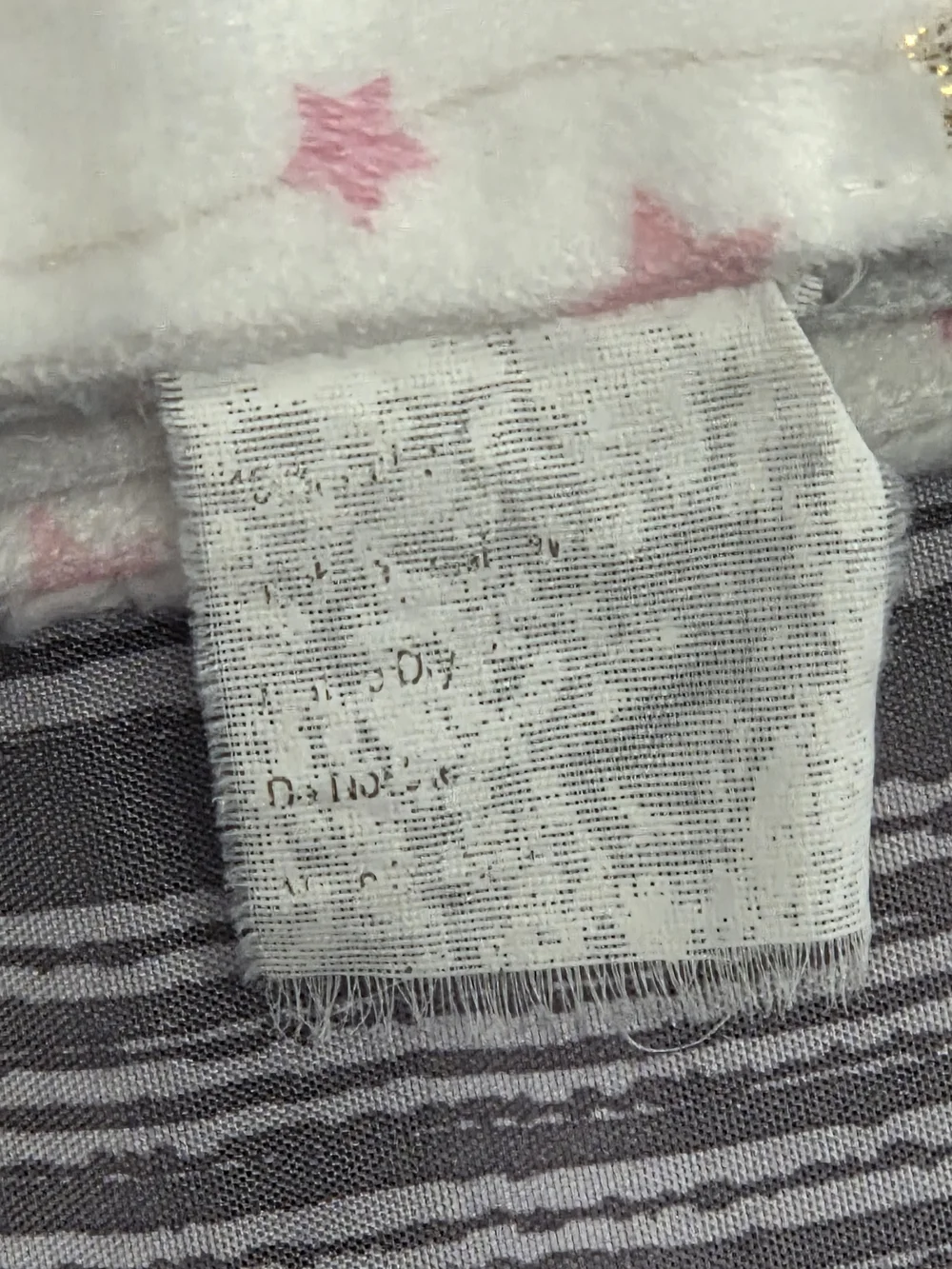 Vintage Microfiber Baby Blanket – Soft White with Pink & Gold Iridescent Stars